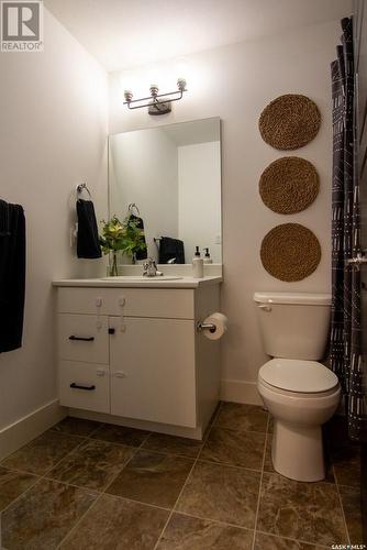 214 3220 11Th Street W, Saskatoon, SK - Indoor Photo Showing Bathroom