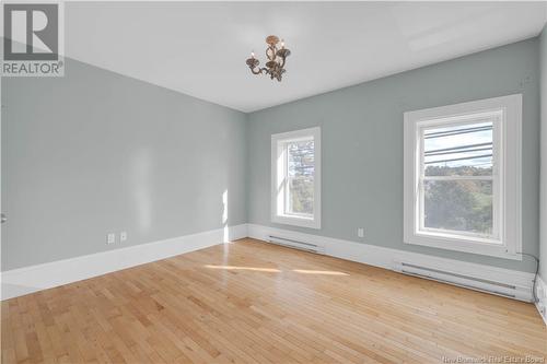 193/195 Canada, Fredericton, NB - Indoor Photo Showing Other Room