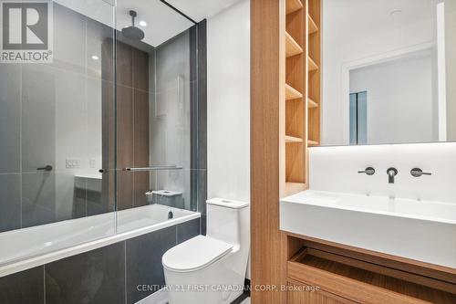 3404 - 55 Charles Street E, Toronto (Church-Yonge Corridor), ON - Indoor Photo Showing Bathroom