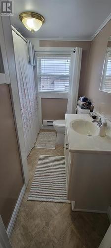 18 West Street, Grand Bank, NL - Indoor Photo Showing Bathroom