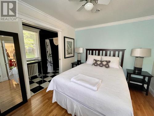 183 Topsail Road, St. John'S, NL - Indoor Photo Showing Bedroom