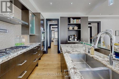 5 Pembury Avenue, Toronto, ON - Indoor Photo Showing Kitchen With Double Sink With Upgraded Kitchen