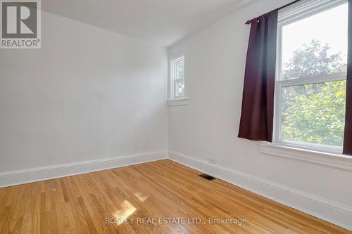 725 Manning Avenue, Toronto, ON - Indoor Photo Showing Other Room