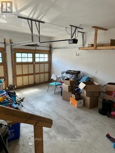 4681 Tassie Road, Burlington, ON - Indoor Photo Showing Garage