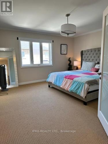 4681 Tassie Road, Burlington, ON - Indoor Photo Showing Bedroom