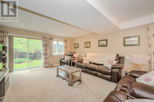 73 Finnie Lane, Centre Wellington, ON - Indoor Photo Showing Living Room