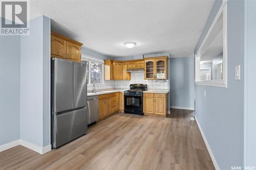 30 Chandler Place, Saskatoon, SK - Indoor Photo Showing Kitchen