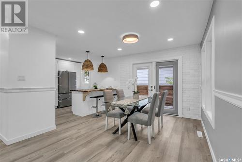 1516 H Avenue N, Saskatoon, SK - Indoor Photo Showing Dining Room