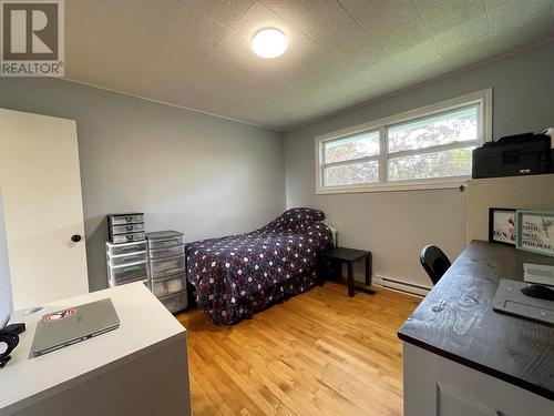 40 Hamilton Street, Gander, NL - Indoor Photo Showing Bedroom