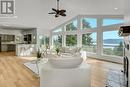 10541 Westshore Road, Vernon, BC  - Indoor Photo Showing Living Room 