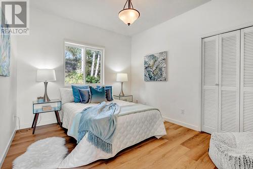 10541 Westshore Road, Vernon, BC - Indoor Photo Showing Bedroom