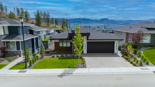 208 Skyland Drive, Kelowna, BC - Outdoor With Facade