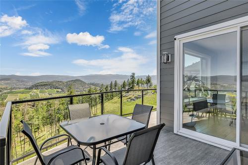 121 Upper Canyon Drive, Kelowna, BC - Outdoor With View With Exterior