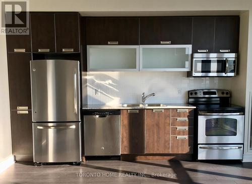 Ph07 - 28 Ted Rogers Way, Toronto, ON - Indoor Photo Showing Kitchen With Stainless Steel Kitchen