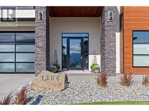 1306 Mine Hill Drive, Kelowna, BC 