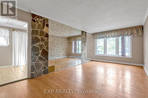 853 Fairview Avenue, Pickering, ON - Indoor Photo Showing Other Room