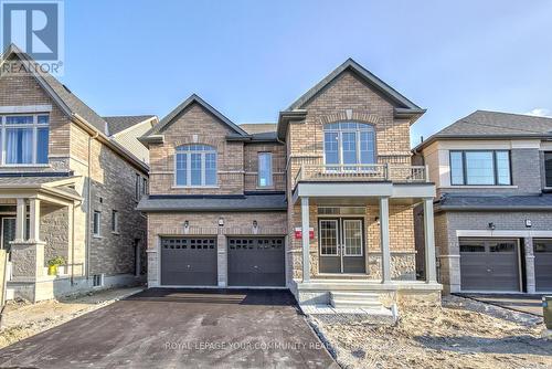 33 Kenneth Rogers Crescent, East Gwillimbury, ON - Outdoor With Facade