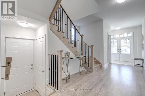 33 Kenneth Rogers Crescent, East Gwillimbury, ON - Indoor Photo Showing Other Room