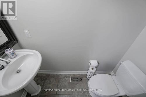 17 - 362 Plains Road E, Burlington, ON - Indoor Photo Showing Bathroom