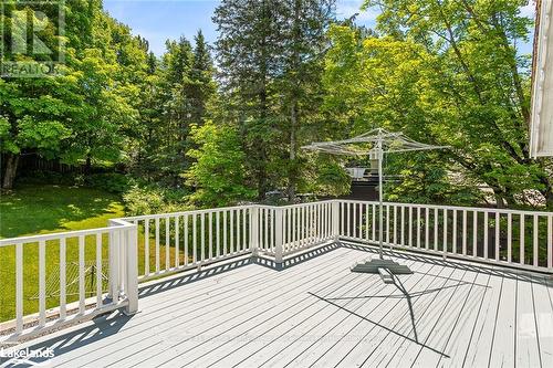 134 Highland Street, Dysart Et Al, ON - Outdoor With Deck Patio Veranda