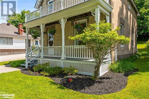 134 Highland Street, Dysart Et Al, ON - Outdoor With Deck Patio Veranda