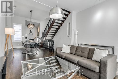 308 Harbord Street, Toronto, ON - Indoor Photo Showing Living Room