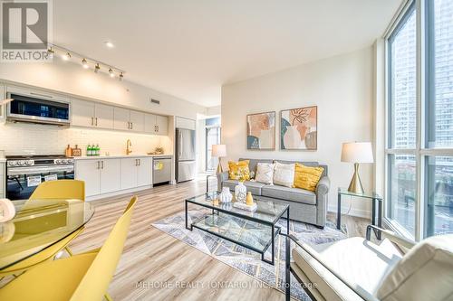 706 - 85 Queens Wharf Road, Toronto, ON - Indoor Photo Showing Living Room