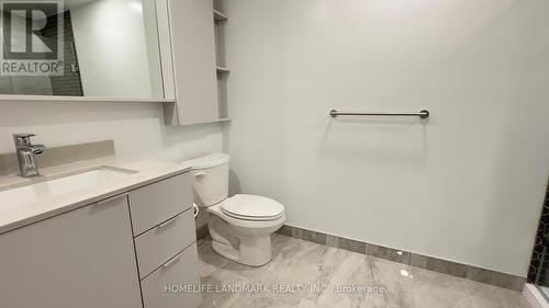 826 - 9 Clegg Road, Markham, ON - Indoor Photo Showing Bathroom