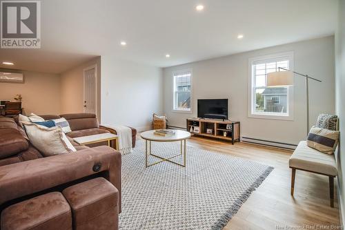 47 Aiden Street, Fredericton, NB - Indoor Photo Showing Living Room