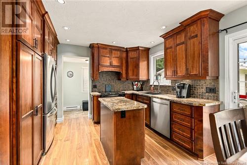 154 Logan Lane, Moncton, NB - Indoor Photo Showing Kitchen With Stainless Steel Kitchen