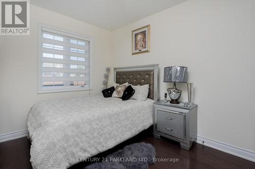 15 St. Mark'S Crescent, Mono, ON - Indoor Photo Showing Bedroom