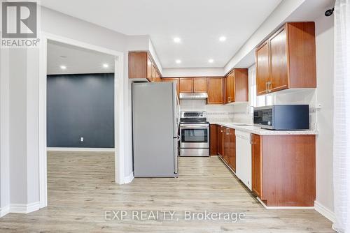 84 Stonecairn Drive, Cambridge, ON - Indoor Photo Showing Kitchen