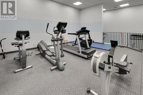 909 - 1110 Walden Circle, Mississauga, ON - Indoor Photo Showing Gym Room