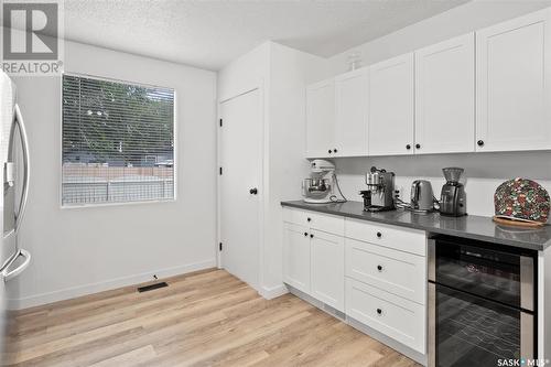 8 Sullivan Street, Saskatoon, SK - Indoor Photo Showing Kitchen