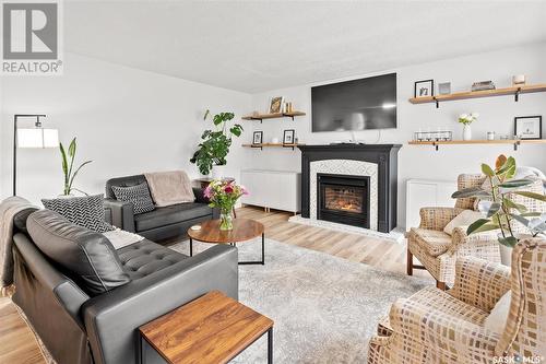 8 Sullivan Street, Saskatoon, SK - Indoor Photo Showing Living Room With Fireplace