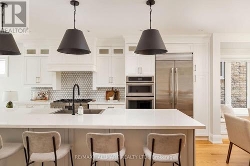 100 Blantyre Avenue, Toronto, ON - Indoor Photo Showing Kitchen With Upgraded Kitchen