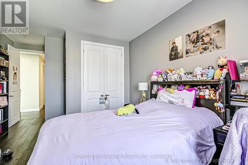 67 Hartney Drive, Richmond Hill, ON - Indoor Photo Showing Bedroom