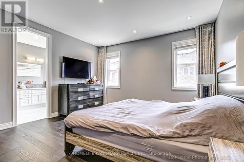 67 Hartney Drive, Richmond Hill, ON - Indoor Photo Showing Bedroom