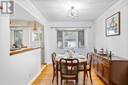 490 Dormar Drive, Windsor, ON - Indoor Photo Showing Dining Room