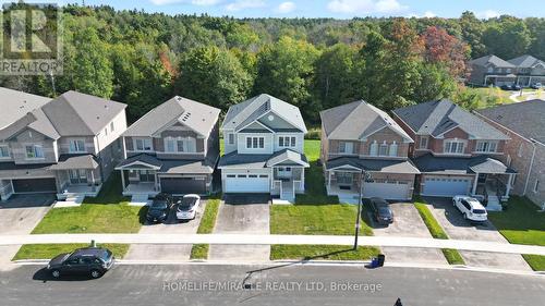 375 Leanne Lane, Shelburne, ON - Outdoor With Facade