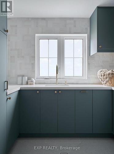 4306 Sixth Avenue, Niagara Falls, ON - Indoor Photo Showing Kitchen With Double Sink