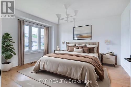 4306 Sixth Avenue, Niagara Falls, ON - Indoor Photo Showing Bedroom