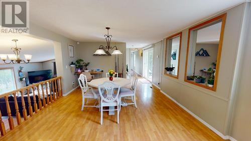 13200 Park Frontage Road, Charlie Lake, BC - Indoor Photo Showing Dining Room