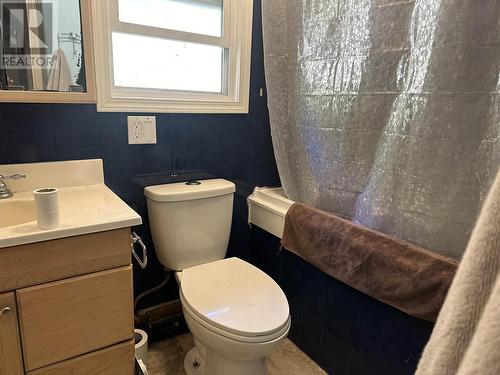 3175 Firdale Drive, Williams Lake, BC - Indoor Photo Showing Bathroom