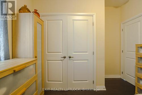 8 Beausoleil Drive, Penetanguishene, ON - Indoor Photo Showing Other Room