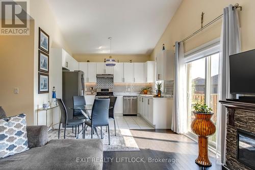 8 Beausoleil Drive, Penetanguishene, ON - Indoor Photo Showing Kitchen With Stainless Steel Kitchen