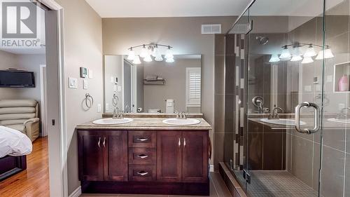 9 Sgt Craig Gillam Avenue, St. John'S, NL - Indoor Photo Showing Bathroom