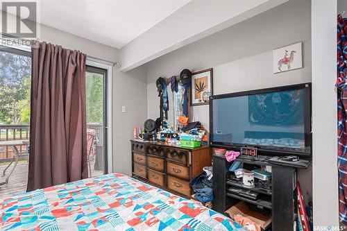 822 M Avenue S, Saskatoon, SK - Indoor Photo Showing Bedroom