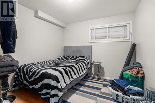 822 M Avenue S, Saskatoon, SK - Indoor Photo Showing Bedroom