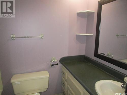 71 Patricia Drive, Coronach, SK - Indoor Photo Showing Bathroom